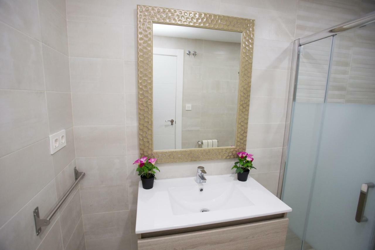 Center Deluxe Apartment Granada Luaran gambar